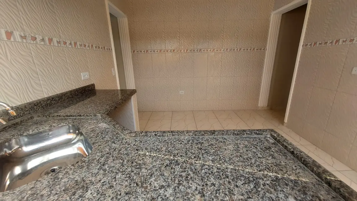 Foto 6 de Casa com 2 quartos à venda, 82m2 em Itanhaem - SP