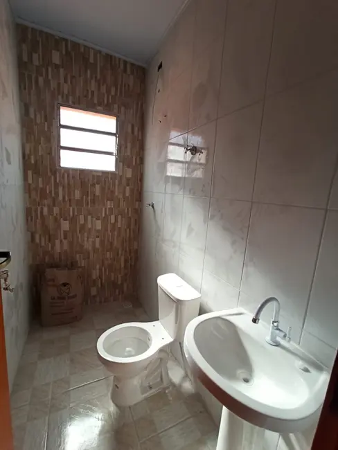 Foto 6 de Casa com 2 quartos à venda, 52m2 em Itanhaem - SP