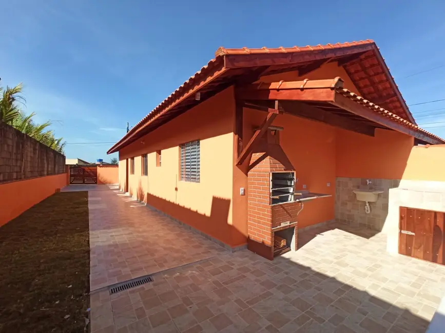 Foto 4 de Casa com 2 quartos à venda, 52m2 em Itanhaem - SP