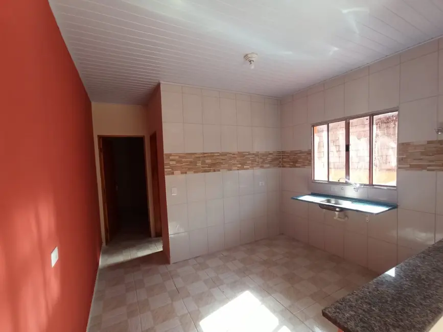 Foto 8 de Casa com 2 quartos à venda, 52m2 em Itanhaem - SP