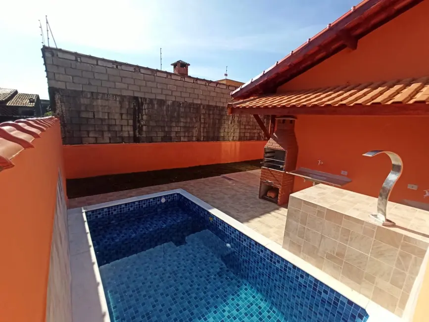 Foto 3 de Casa com 2 quartos à venda, 52m2 em Itanhaem - SP