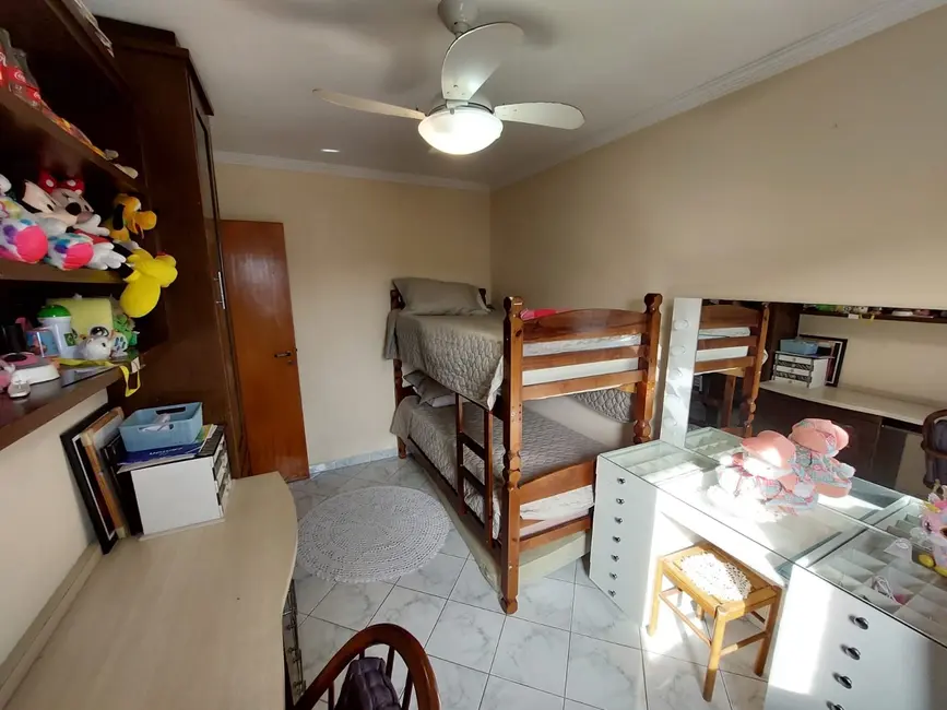 Apartamento com 3 quartos à venda, 137m2 em Canto do Forte, Praia Grande - SP - imagem 5 Foto 5 de Apartamento com 3 quartos à venda, 137m2 em Canto do Forte, Praia Grande - SP