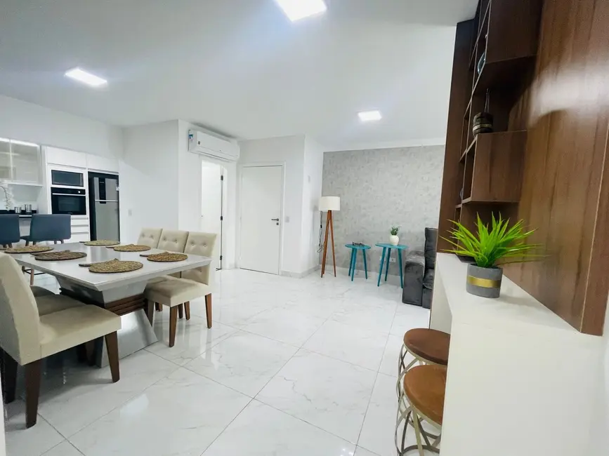 Apartamento com 3 quartos à venda, 146m2 em Guilhermina, Praia Grande - SP - imagem 5 Foto 5 de Apartamento com 3 quartos à venda, 146m2 em Guilhermina, Praia Grande - SP