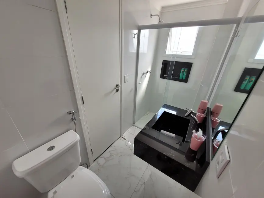 Apartamento com 3 quartos à venda, 146m2 em Guilhermina, Praia Grande - SP - imagem 6 Foto 6 de Apartamento com 3 quartos à venda, 146m2 em Guilhermina, Praia Grande - SP