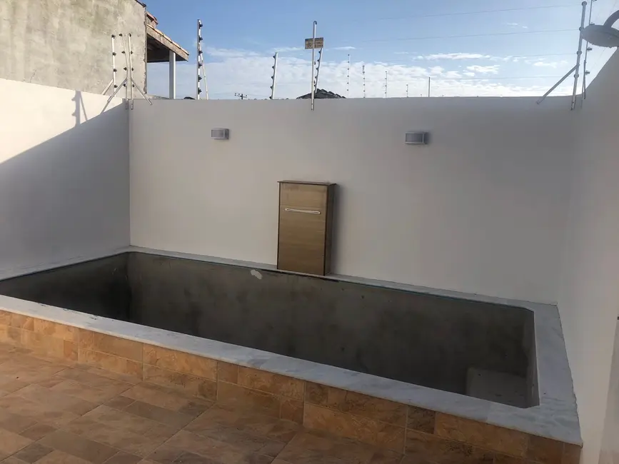 Foto 3 de Casa com 2 quartos à venda, 66m2 em Itanhaem - SP