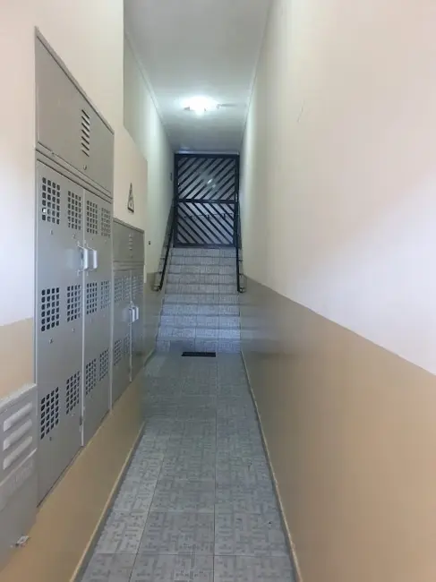 Foto 8 de Kitnet à venda, 30m2 em Caiçara, Praia Grande - SP