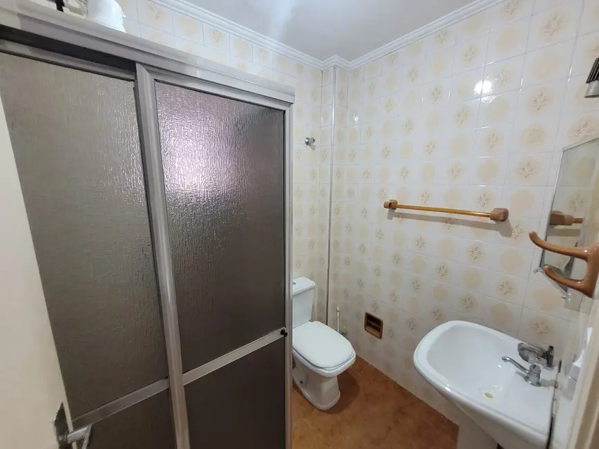 Apartamento com 2 quartos à venda, 70m2 em Guilhermina, Praia Grande - SP - imagem 6 Foto 6 de Apartamento com 2 quartos à venda, 70m2 em Guilhermina, Praia Grande - SP