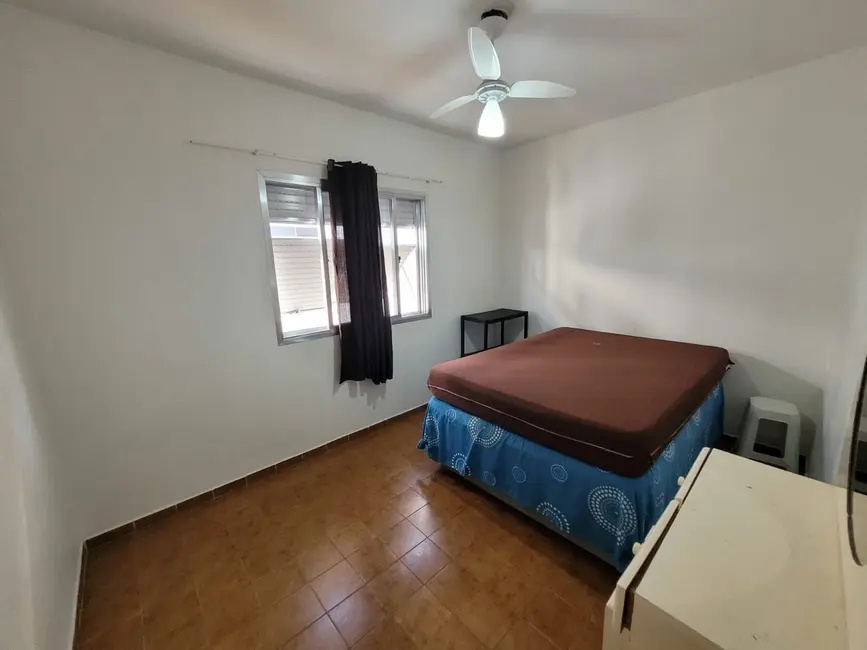 Apartamento com 2 quartos à venda, 70m2 em Guilhermina, Praia Grande - SP - imagem 3 Foto 3 de Apartamento com 2 quartos à venda, 70m2 em Guilhermina, Praia Grande - SP