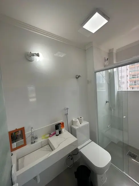 Apartamento com 3 quartos à venda, 107m2 em Guilhermina, Praia Grande - SP - imagem 5 Foto 5 de Apartamento com 3 quartos à venda, 107m2 em Guilhermina, Praia Grande - SP