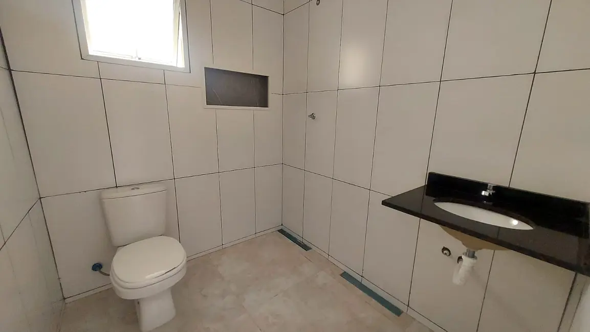 Foto 9 de Casa com 3 quartos à venda, 86m2 em Itanhaem - SP
