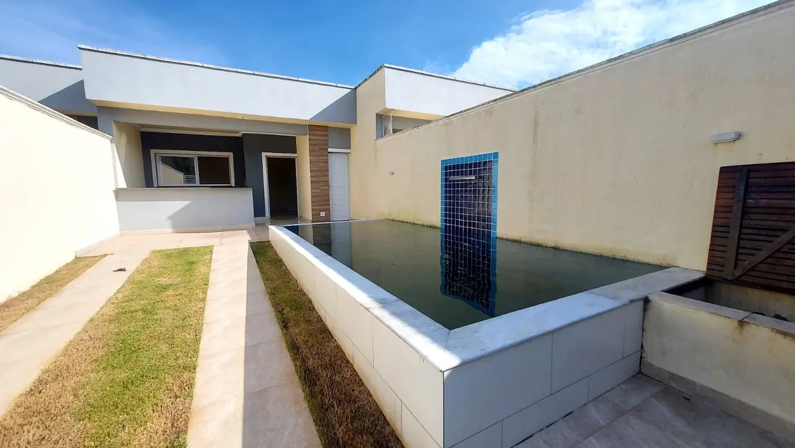 Foto 5 de Casa com 3 quartos à venda, 86m2 em Itanhaem - SP