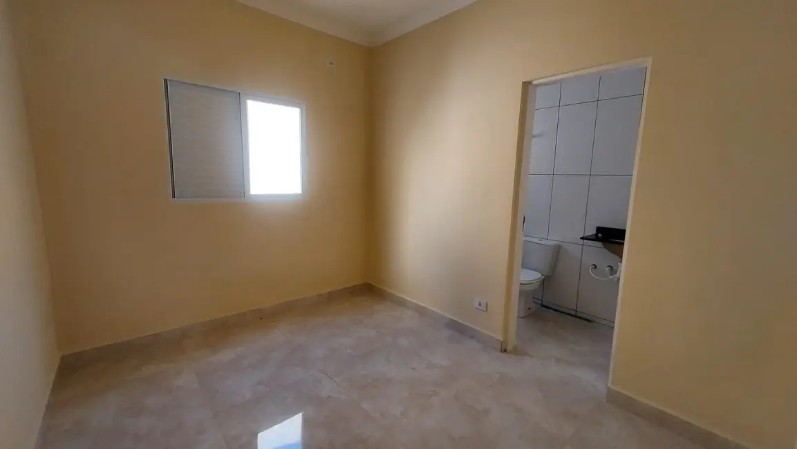 Foto 3 de Casa com 3 quartos à venda, 86m2 em Itanhaem - SP