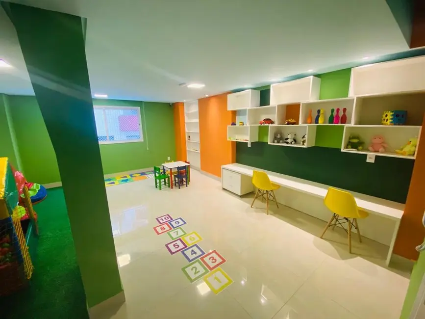 Apartamento com 3 quartos à venda, 160m2 em Guilhermina, Praia Grande - SP - imagem 8 Foto 8 de Apartamento com 3 quartos à venda, 160m2 em Guilhermina, Praia Grande - SP