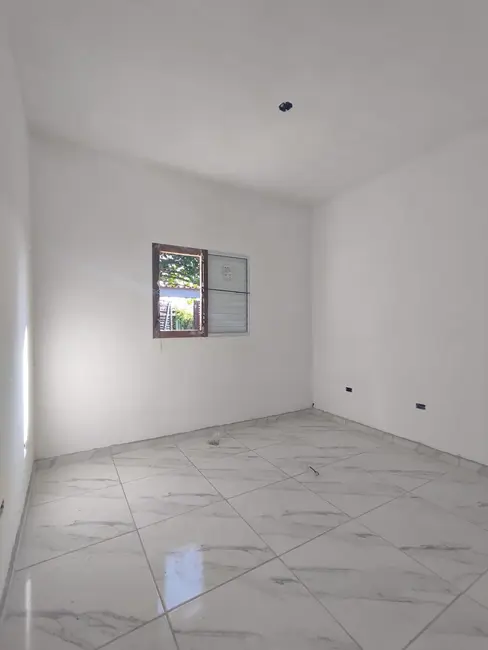 Foto 7 de Casa com 2 quartos à venda, 62m2 em Itanhaem - SP