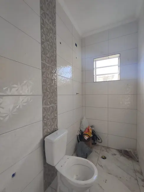 Foto 8 de Casa com 2 quartos à venda, 62m2 em Itanhaem - SP