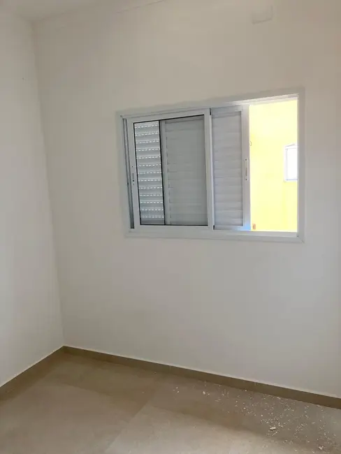 Foto 6 de Casa com 2 quartos à venda, 61m2 em Tupi, Praia Grande - SP