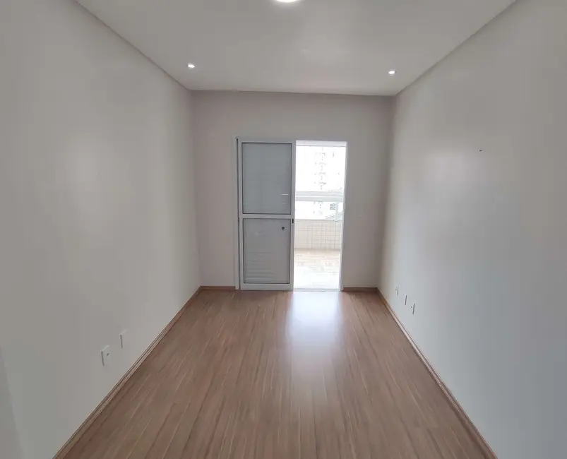 Foto 4 de Apartamento com 4 quartos à venda, 157m2 em Guilhermina, Praia Grande - SP