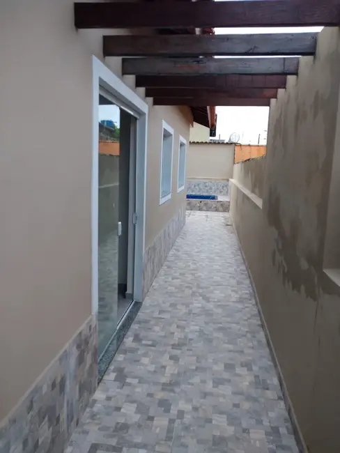 Foto 8 de Casa com 2 quartos à venda, 53m2 em Itanhaem - SP
