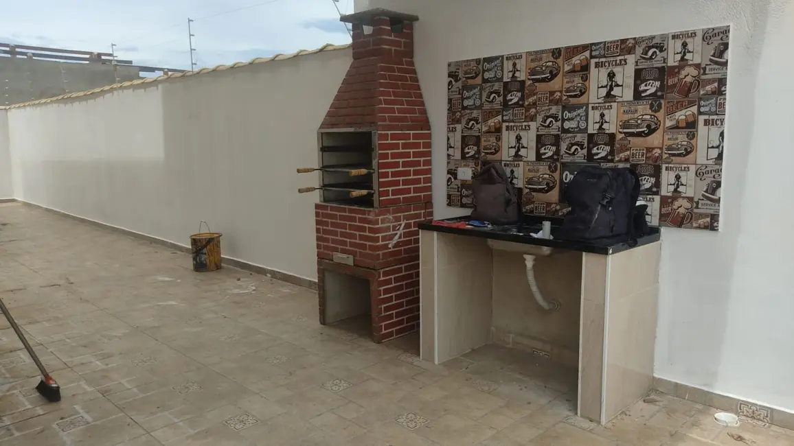 Foto 4 de Casa com 3 quartos à venda, 79m2 em Itanhaem - SP