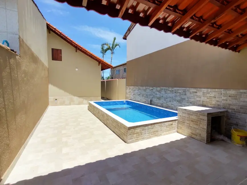 Foto 5 de Casa com 2 quartos à venda, 85m2 em Mongagua - SP