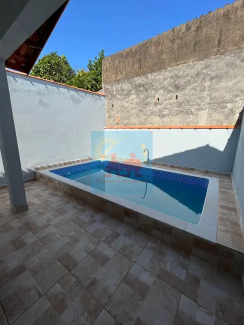 Foto 8 de Casa com 2 quartos à venda, 60m2 em Itanhaem - SP