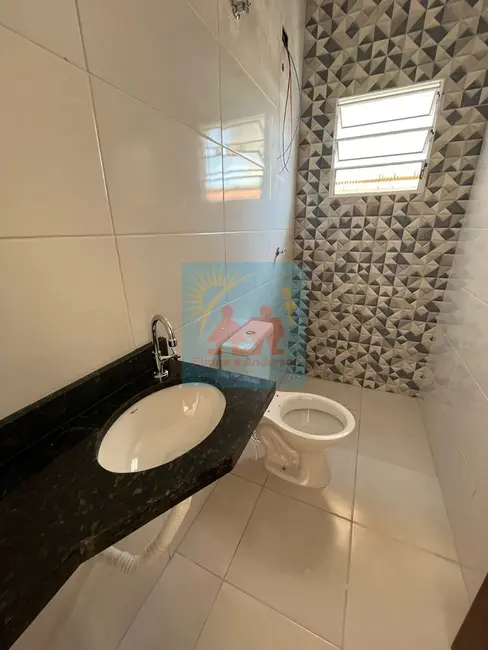Foto 5 de Casa com 2 quartos à venda, 60m2 em Itanhaem - SP