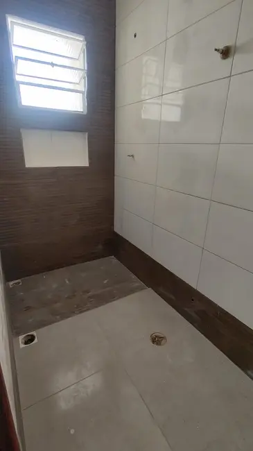 Foto 6 de Casa com 2 quartos à venda, 70m2 em Mongagua - SP