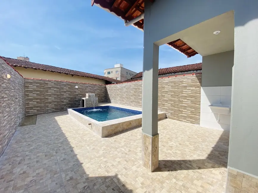 Casa com 2 quartos à venda, 81m2 em Agenor de Campos, Mongagua - SP - imagem 3 Foto 3 de Casa com 2 quartos à venda, 81m2 em Agenor de Campos, Mongagua - SP