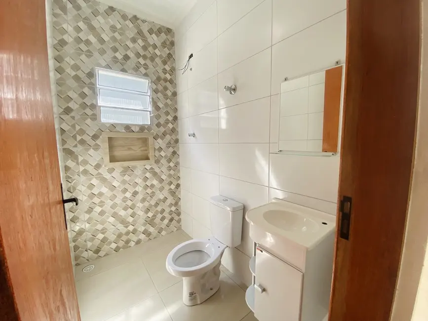 Casa com 2 quartos à venda, 81m2 em Agenor de Campos, Mongagua - SP - imagem 5 Foto 5 de Casa com 2 quartos à venda, 81m2 em Agenor de Campos, Mongagua - SP