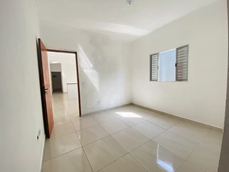 Casa com 2 quartos à venda, 81m2 em Agenor de Campos, Mongagua - SP - imagem 6 Foto 6 de Casa com 2 quartos à venda, 81m2 em Agenor de Campos, Mongagua - SP
