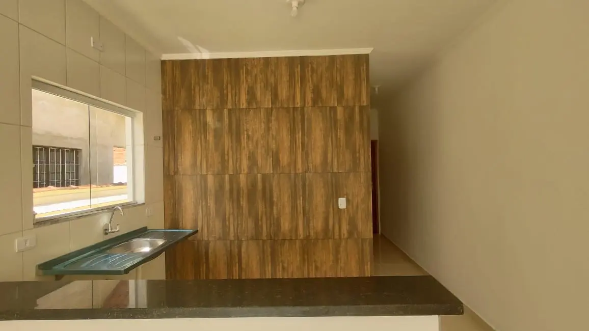 Foto 9 de Casa com 2 quartos à venda, 64m2 em Itanhaem - SP