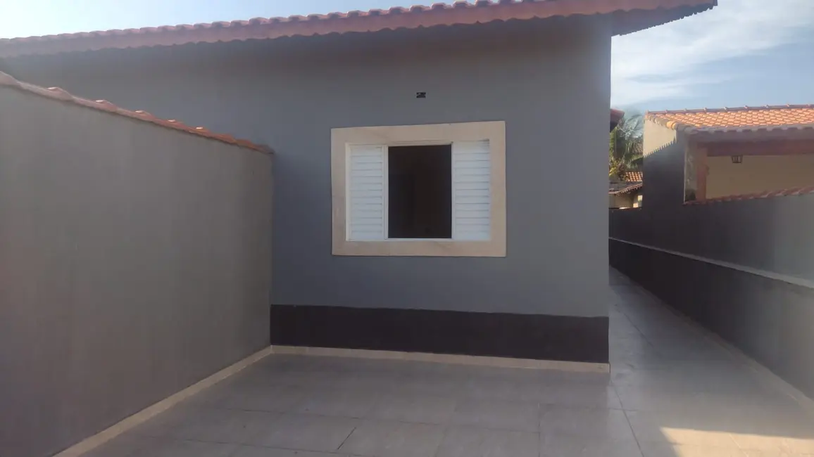 Foto 9 de Casa com 2 quartos à venda, 60m2 em Itanhaem - SP