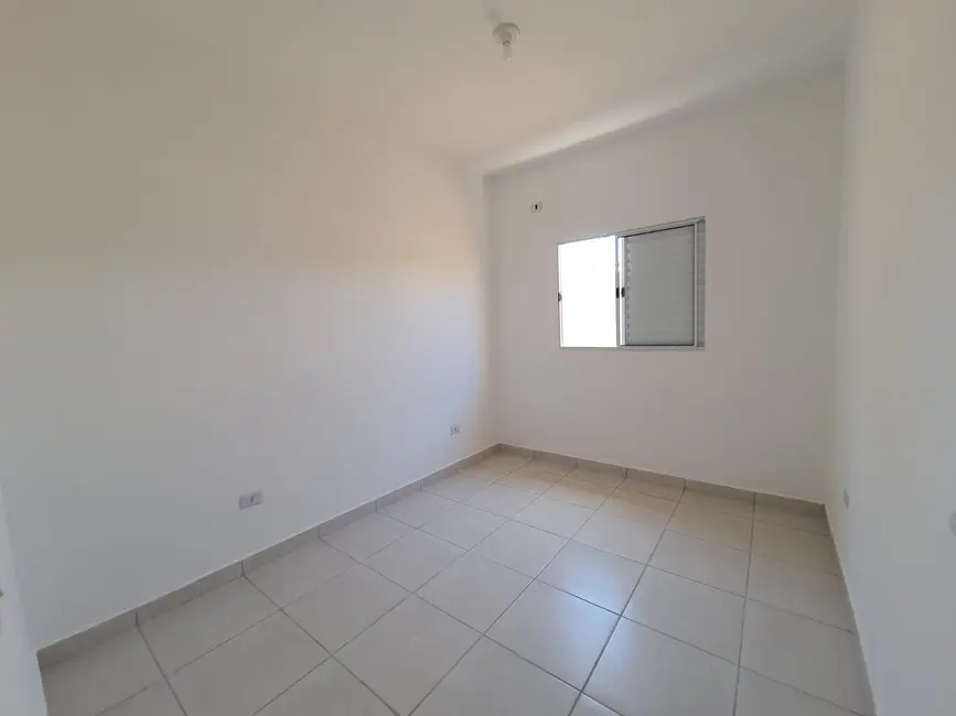 Foto 5 de Casa com 2 quartos à venda, 72m2 em Itanhaem - SP