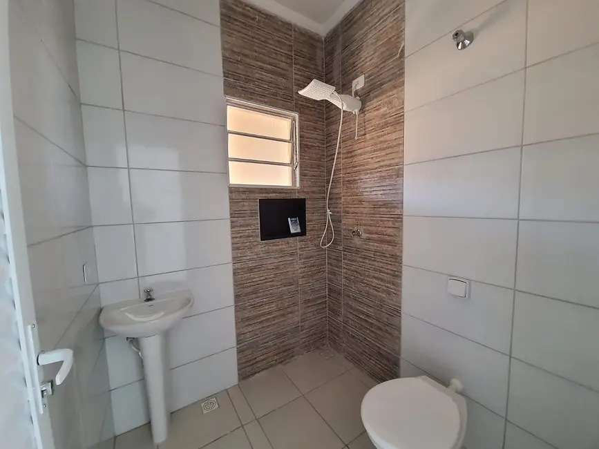 Foto 4 de Casa com 2 quartos à venda, 72m2 em Itanhaem - SP