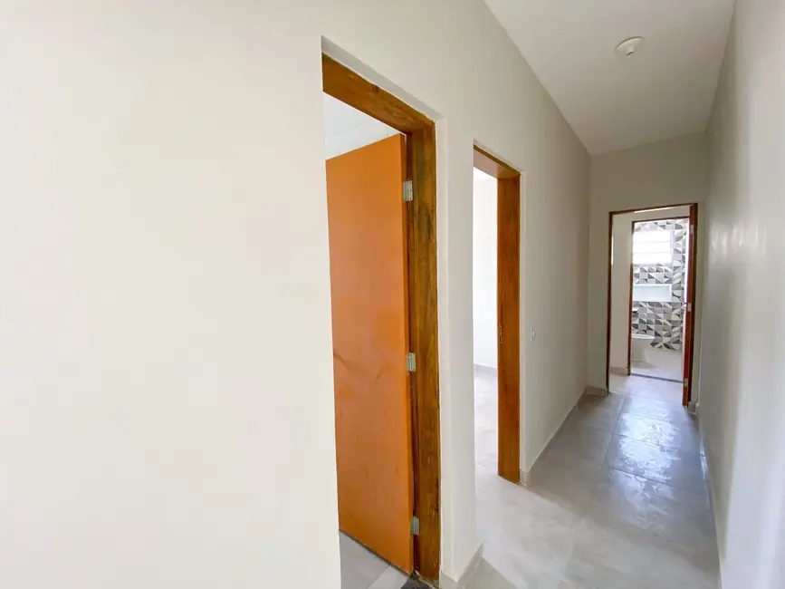 Foto 3 de Casa com 2 quartos à venda, 89m2 em Itanhaem - SP