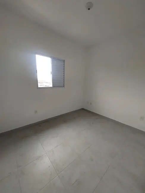 Casa com 2 quartos à venda, 59m2 em Caiçara, Praia Grande - SP - imagem 2 Foto 2 de Casa com 2 quartos à venda, 59m2 em Caiçara, Praia Grande - SP