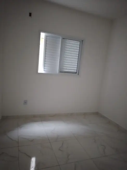 Foto 4 de Casa com 2 quartos à venda, 52m2 em Sítio do Campo, Praia Grande - SP