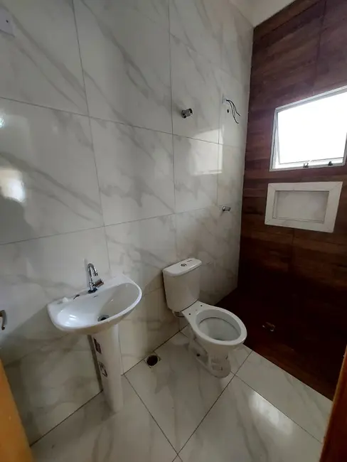 Foto 3 de Casa com 2 quartos à venda, 66m2 em Itanhaem - SP