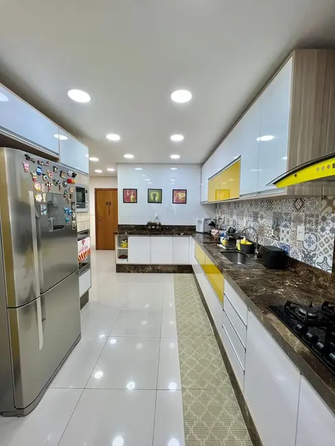 Foto 3 de Apartamento com 3 quartos à venda, 170m2 em Tupi, Praia Grande - SP