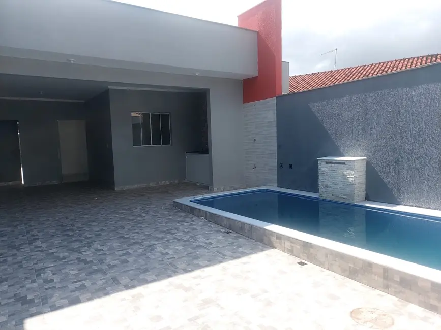 Foto 5 de Casa com 2 quartos à venda, 80m2 em Itanhaem - SP