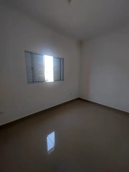 Foto 4 de Casa com 2 quartos à venda, 68m2 em Itanhaem - SP