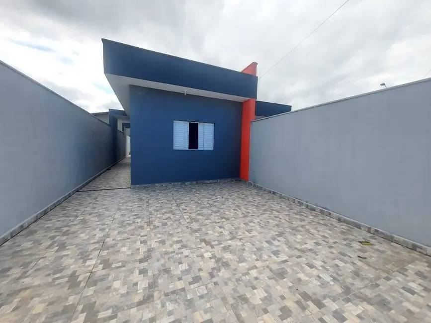 Foto 8 de Casa com 2 quartos à venda, 68m2 em Itanhaem - SP