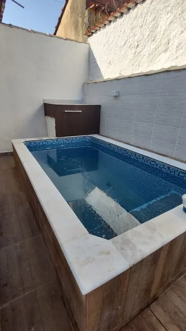 Foto 4 de Casa com 2 quartos à venda, 60m2 em Mongagua - SP