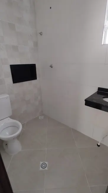 Foto 6 de Casa com 2 quartos à venda, 60m2 em Mongagua - SP