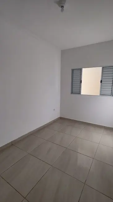 Foto 6 de Casa com 2 quartos à venda, 66m2 em Mongagua - SP