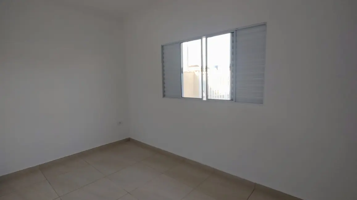 Foto 7 de Casa com 2 quartos à venda, 66m2 em Mongagua - SP