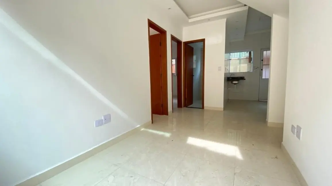 Casa com 2 quartos à venda, 40m2 em Maracanã, Praia Grande - SP - imagem 1 Foto 1 de Casa com 2 quartos à venda, 40m2 em Maracanã, Praia Grande - SP