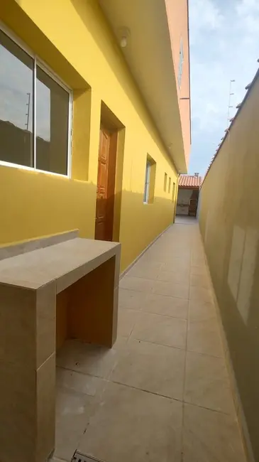 Foto 6 de Casa com 2 quartos à venda, 90m2 em Itanhaem - SP