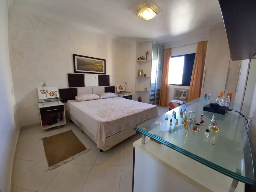 Apartamento com 4 quartos à venda, 400m2 em Canto do Forte, Praia Grande - SP - imagem 7 Foto 7 de Apartamento com 4 quartos à venda, 400m2 em Canto do Forte, Praia Grande - SP