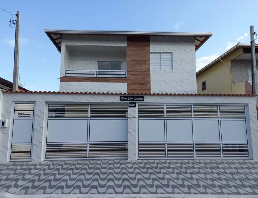 Foto 1 de Casa de Condomínio com 2 quartos à venda, 52m2 em Nova Mirim, Praia Grande - SP